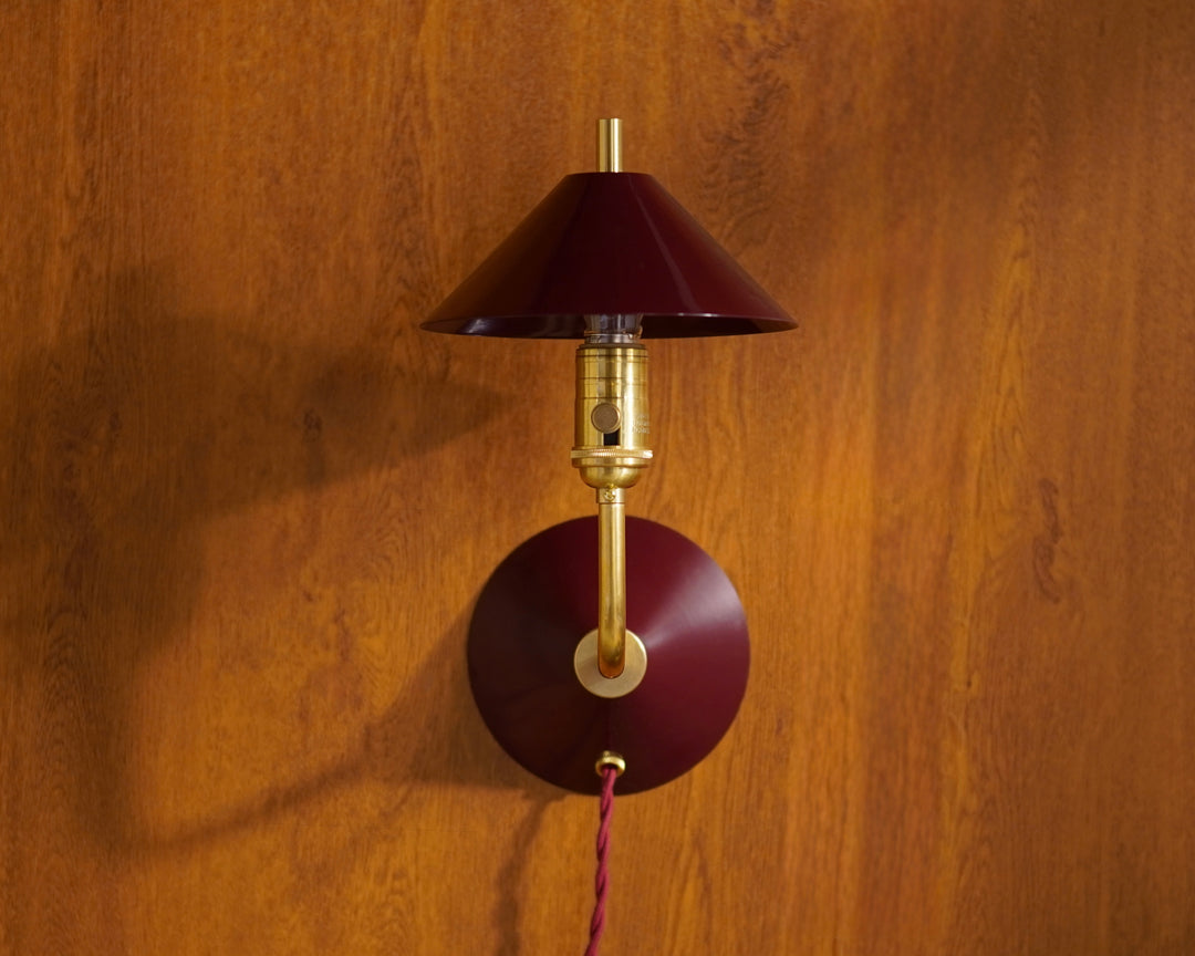 Bordeaux Bungalow Sconce