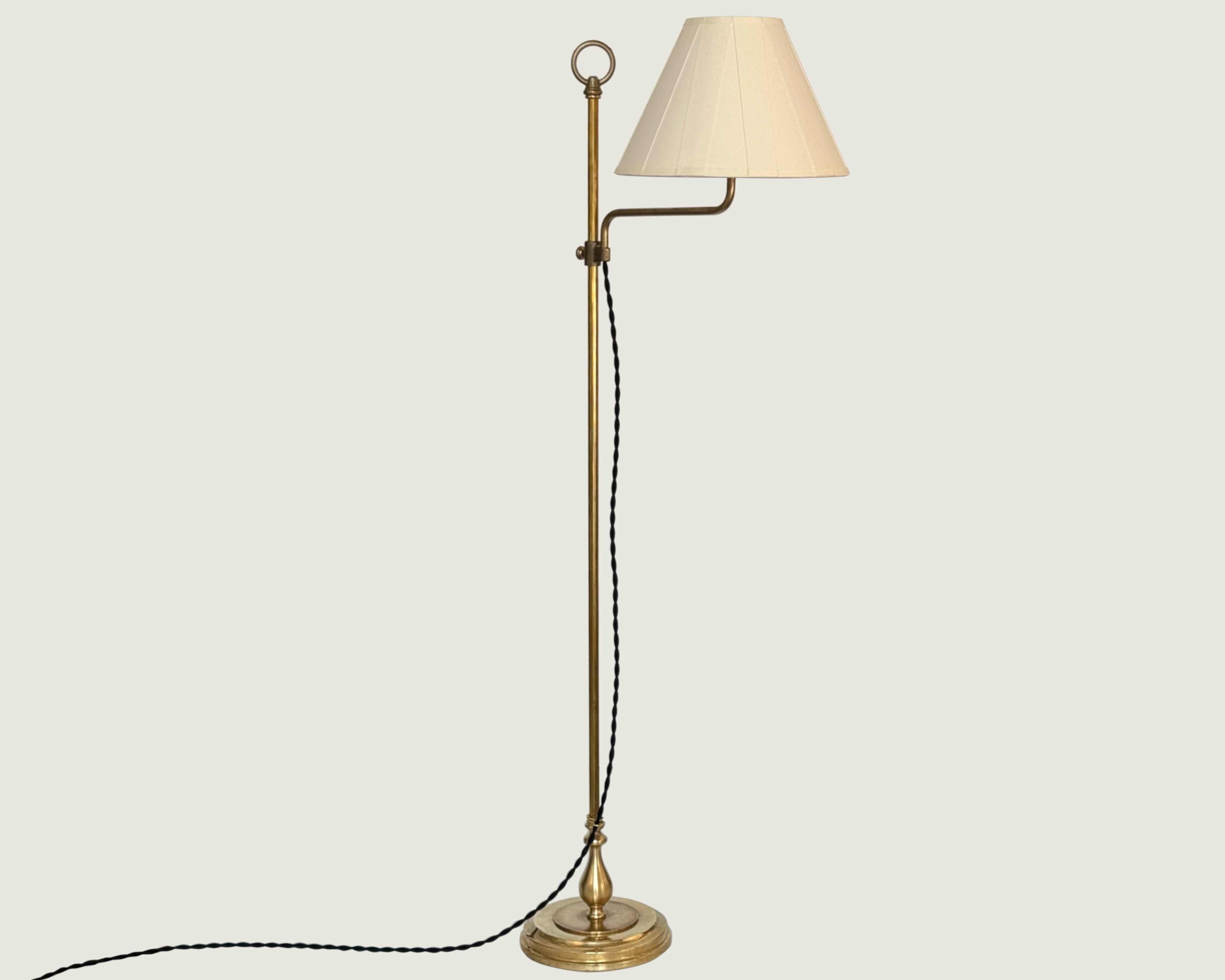 MALA STUDIO Cottage Floor Lamp