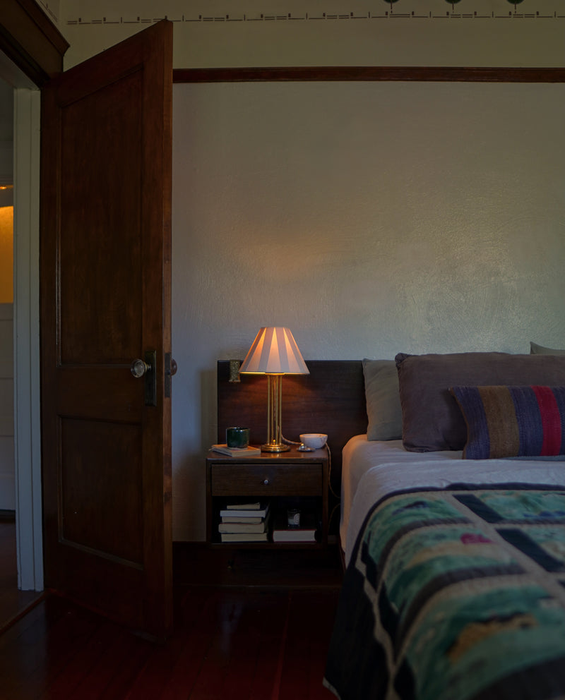 Portico Table Lamp