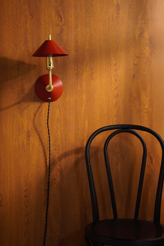 Tomato Bungalow Light