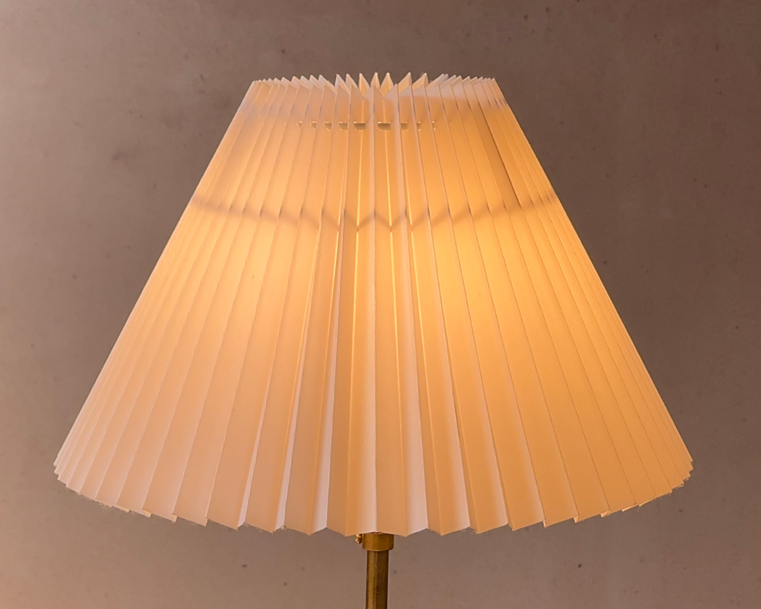 White Knife-Pleat Shade